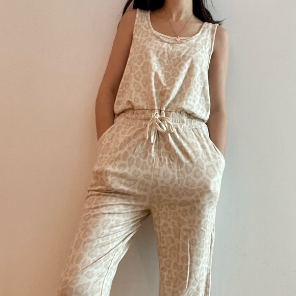 NWT Splendid jumpsuit leopard  print - M - Picture 4 of 9